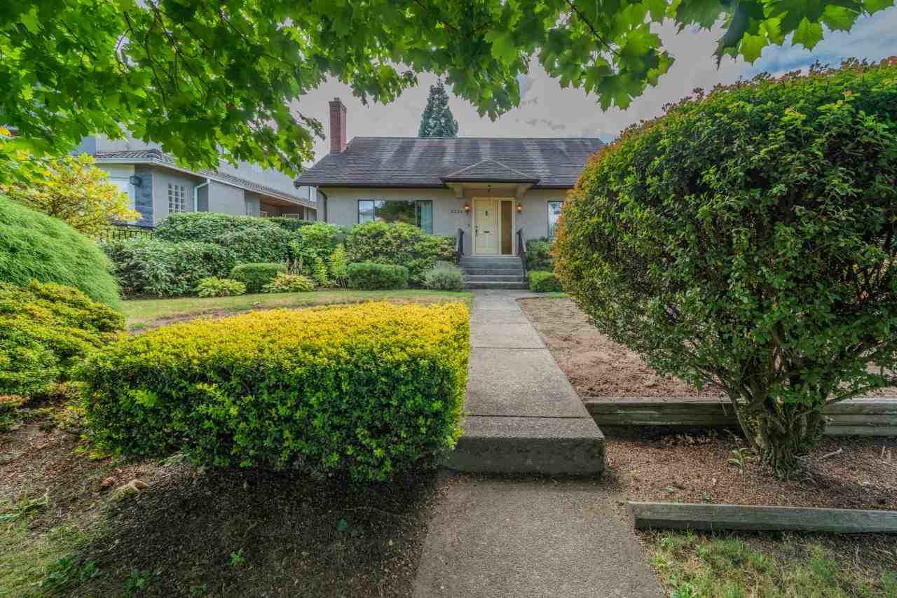 I have sold a property at 2336 19TH AVE W in Vancouver
